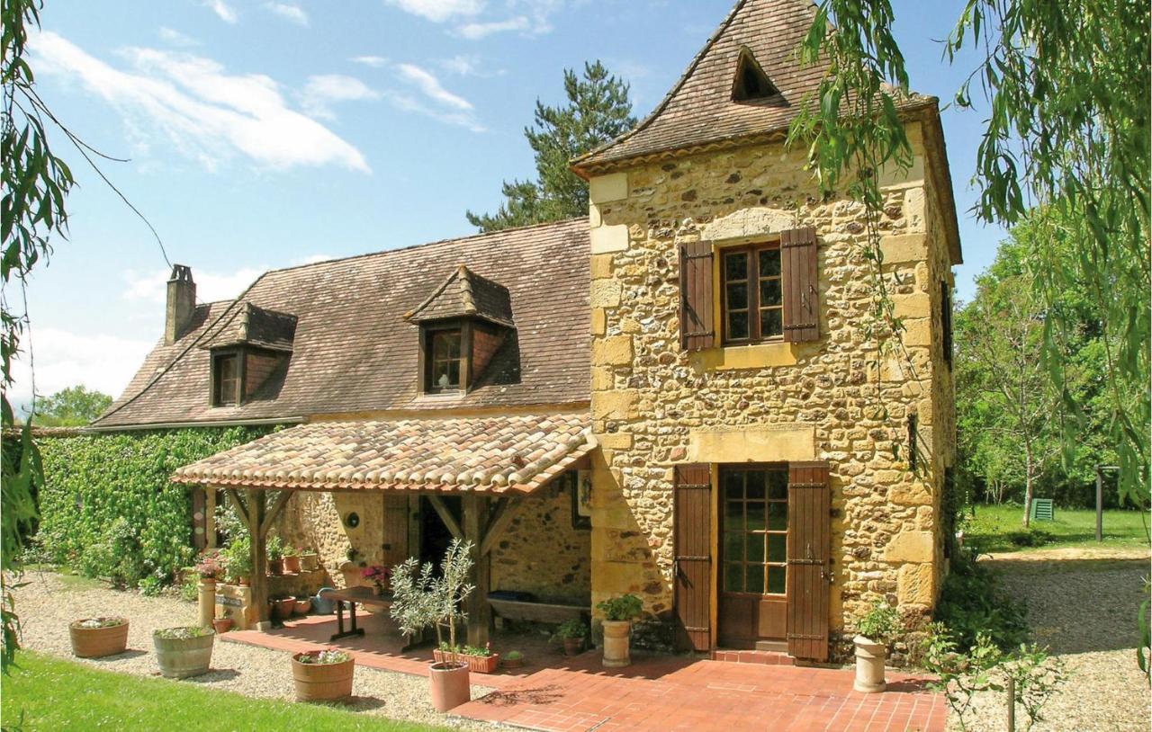Stunning home in Monpazier with 4 Bedrooms, WiFi&Outdoor swimming pool Buitenkant foto